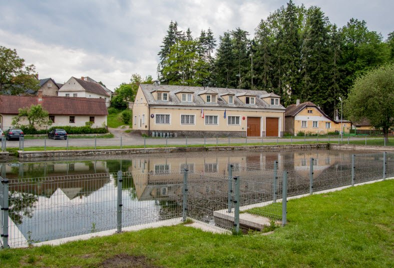 Zámek Kňovice, Kňovice, Czechia, Czech Republic (Czechia)